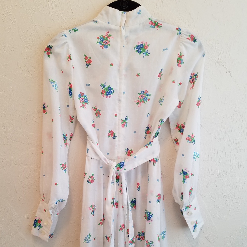 ❌SOLD❌ 70s Prairie Strawberry 🍓 Maxi Dress XS/S - Picture 7 of 8